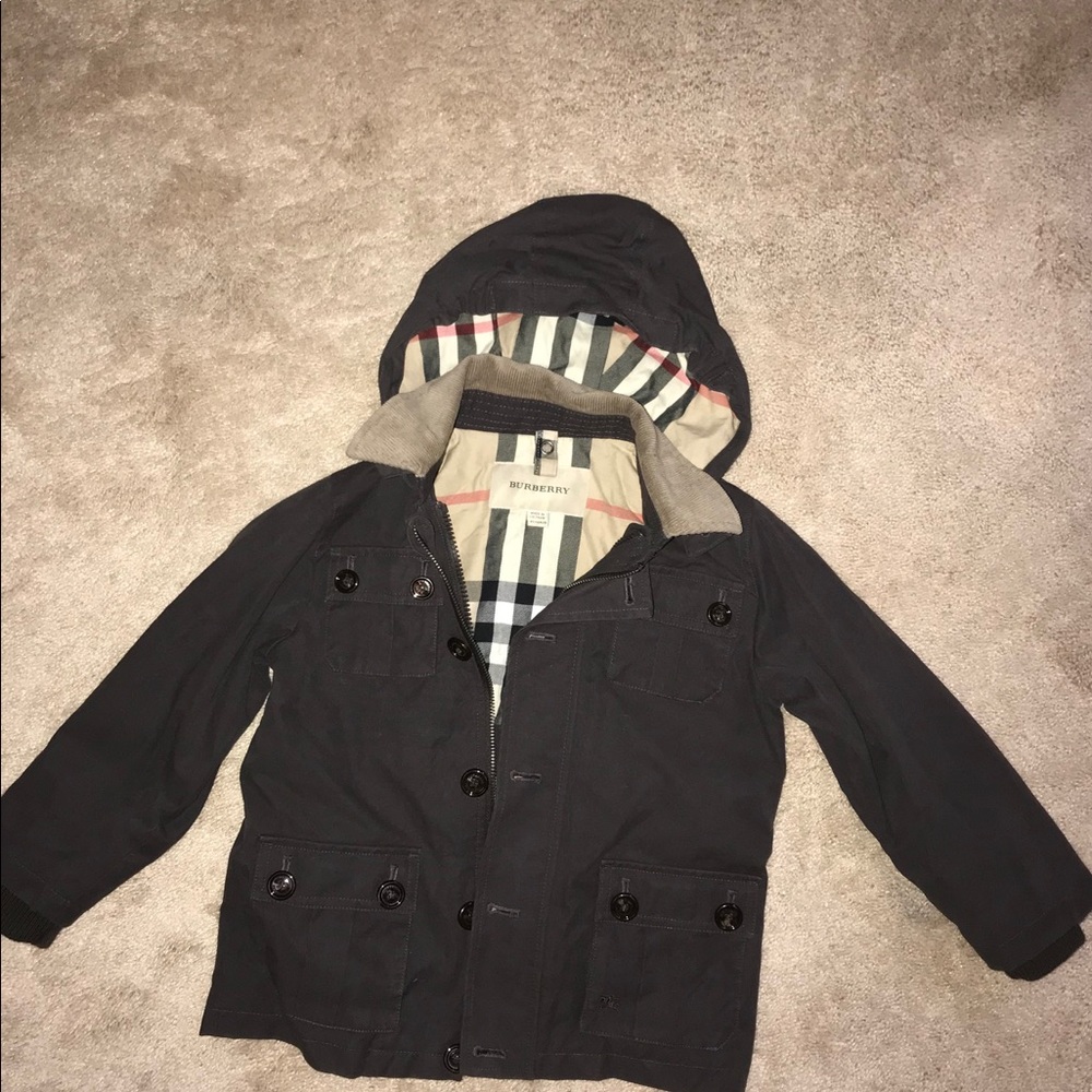 Boys Burberry 2 price coat